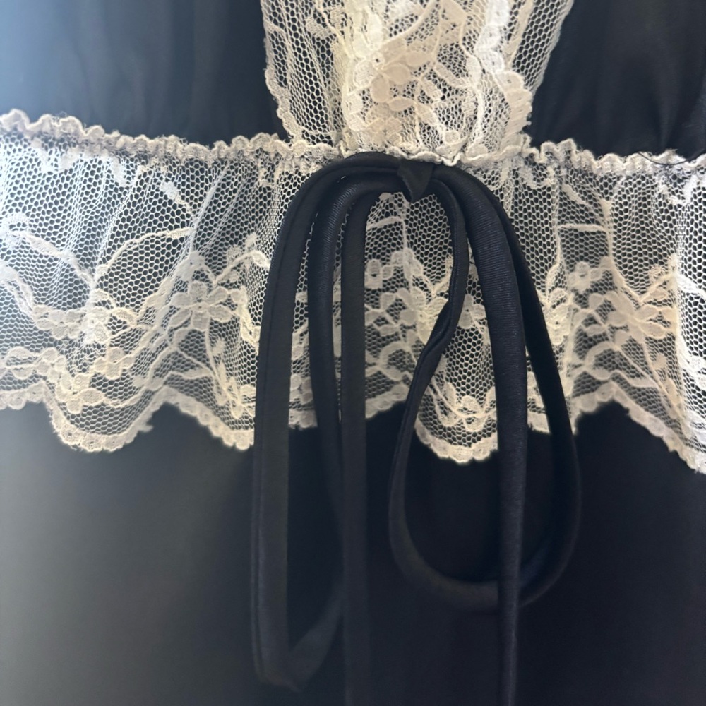Victoria's Secret Black Chemise with White Lace - Picture 4 of 5